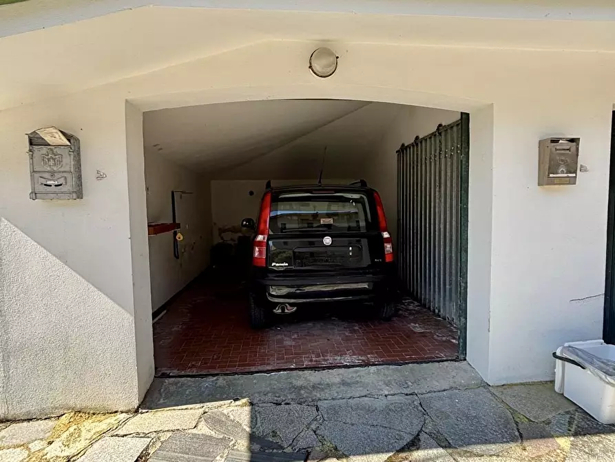 Immagine 23 di Casa semindipendente in vendita  a Ameglia