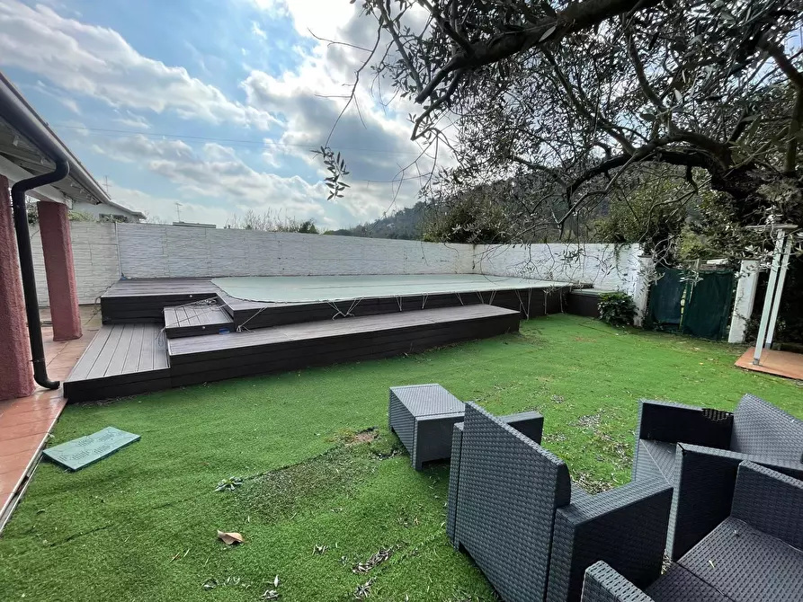 Immagine 8 di Casa indipendente in vendita  in Via della Pace 62 a Ameglia