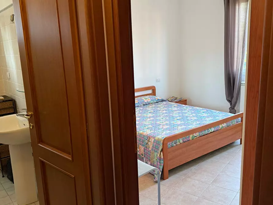 Immagine 5 di Trilocale in vendita  a Ameglia