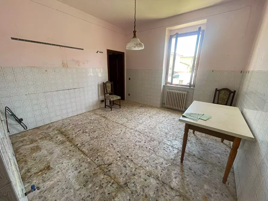 Immagine 11 di Casa semindipendente in vendita  a Ameglia