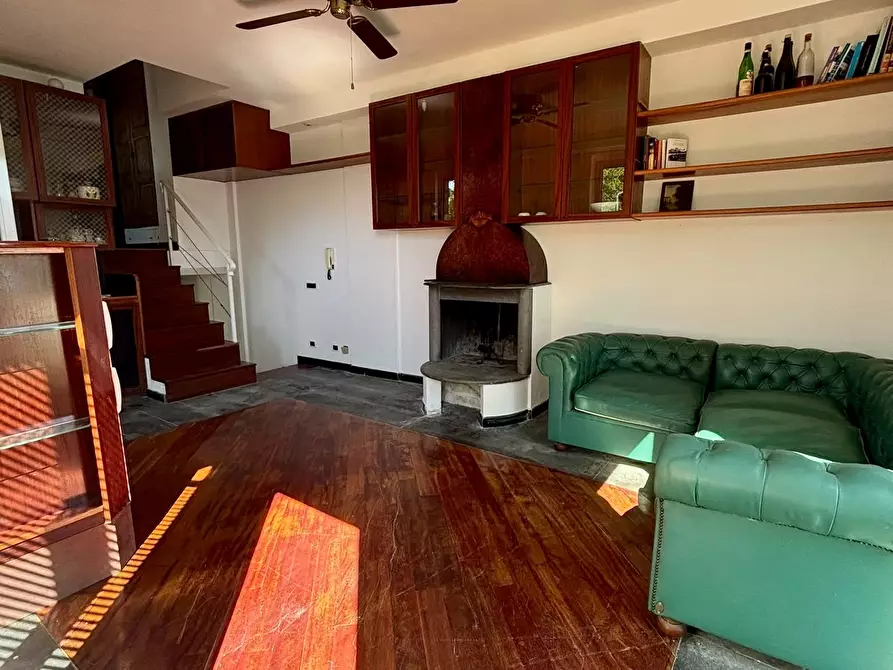 Immagine 9 di Porzione di casa in vendita  a Ameglia