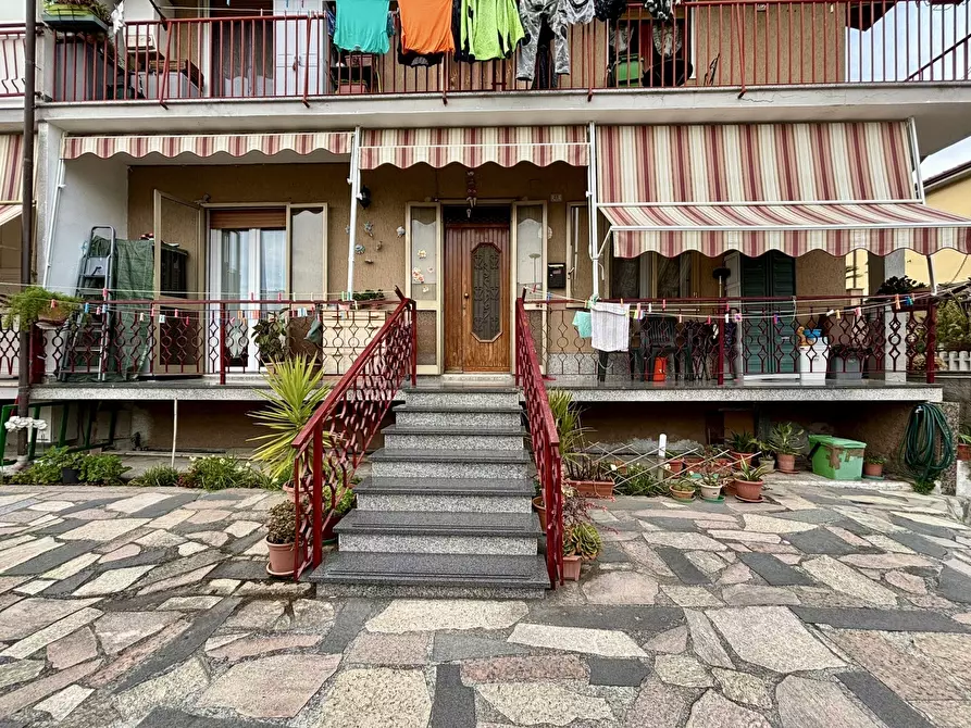 Immagine 18 di Casa semindipendente in vendita  a Castelnuovo Magra