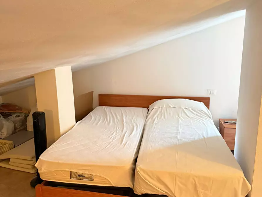 Immagine 19 di Trilocale in vendita  a Ameglia