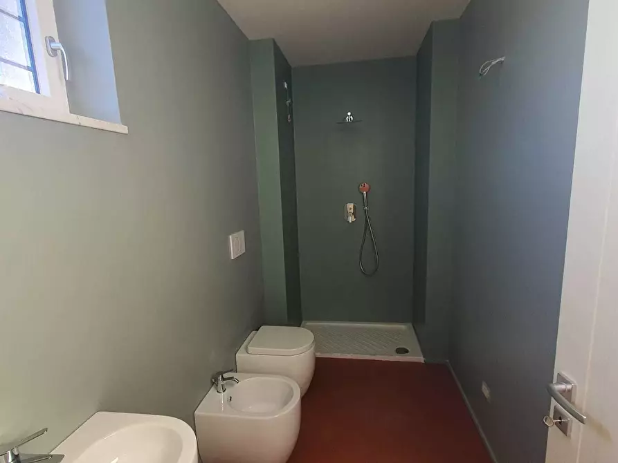 Immagine 30 di Quadrilocale in vendita  a Sarzana