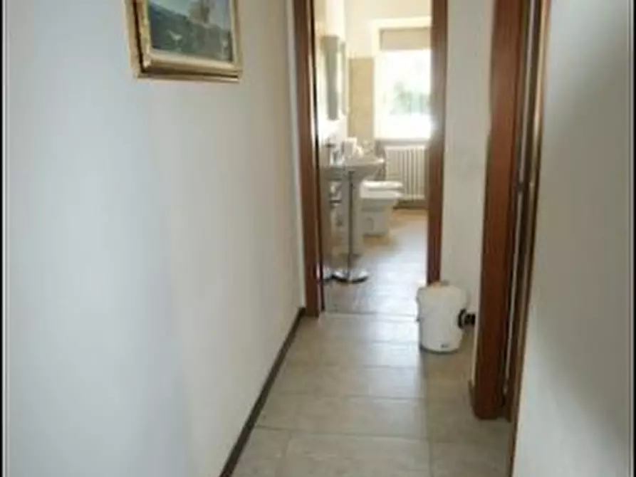 Immagine 5 di Trilocale in vendita  a Ameglia