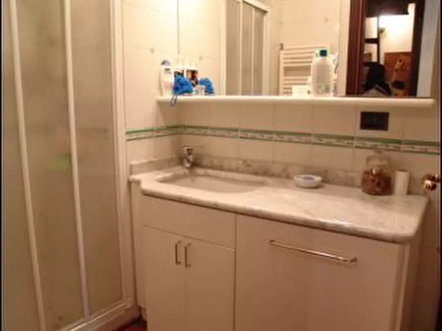 Immagine 14 di Pentalocale in vendita  a Ameglia