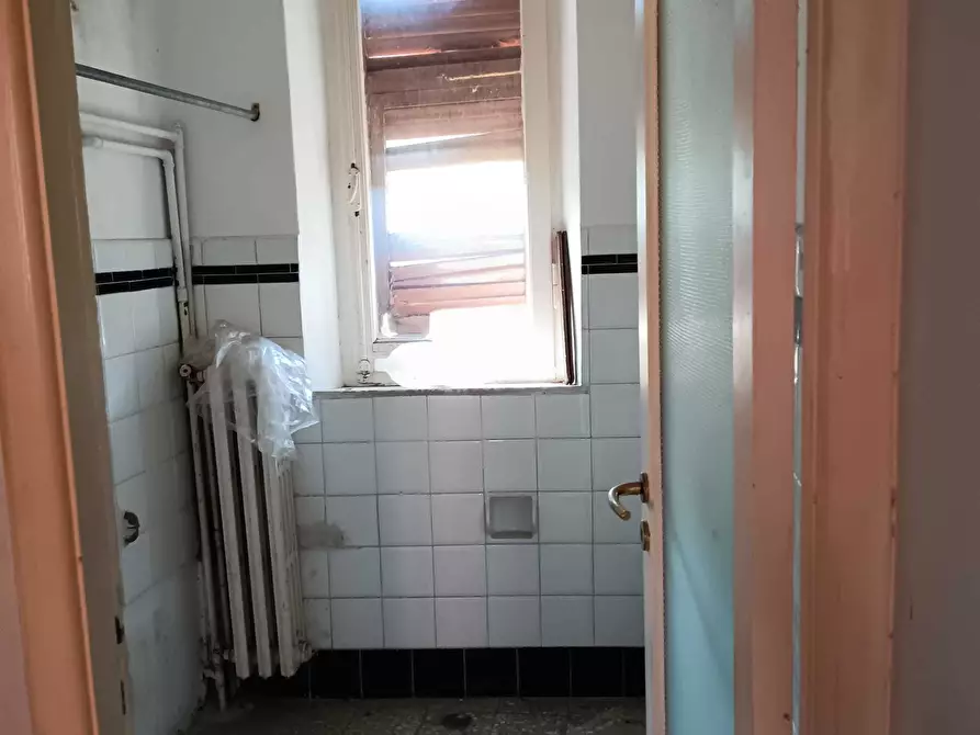 Immagine 25 di Terratetto in vendita  a Ameglia