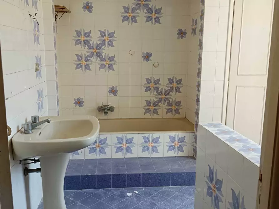 Immagine 27 di Terratetto in vendita  a Ameglia