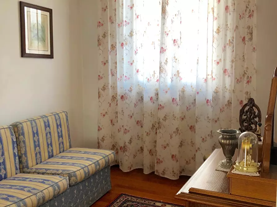 Immagine 19 di Casa bifamiliare in vendita  a Sarzana