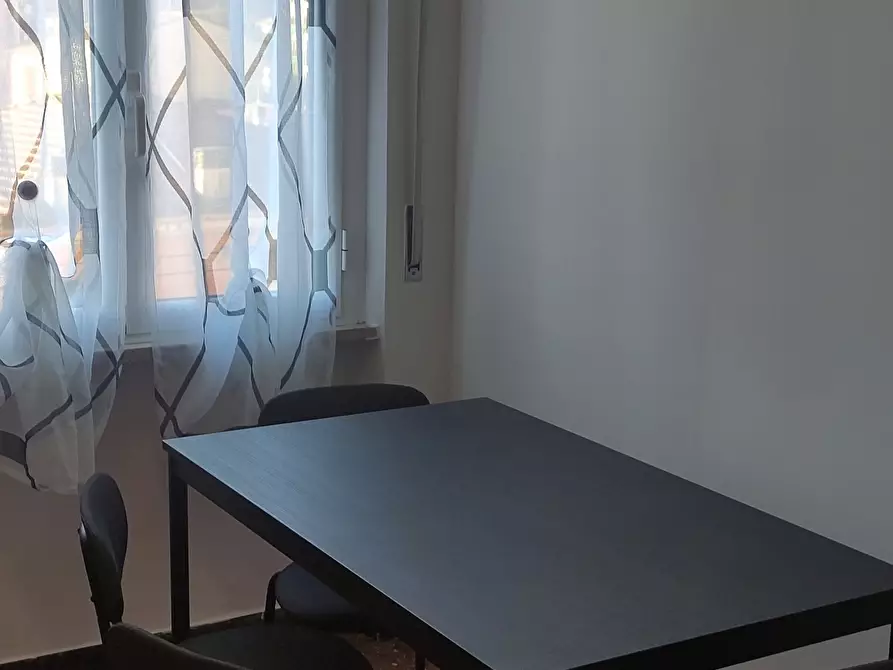 Immagine 2 di Appartamento in affitto  a La Spezia