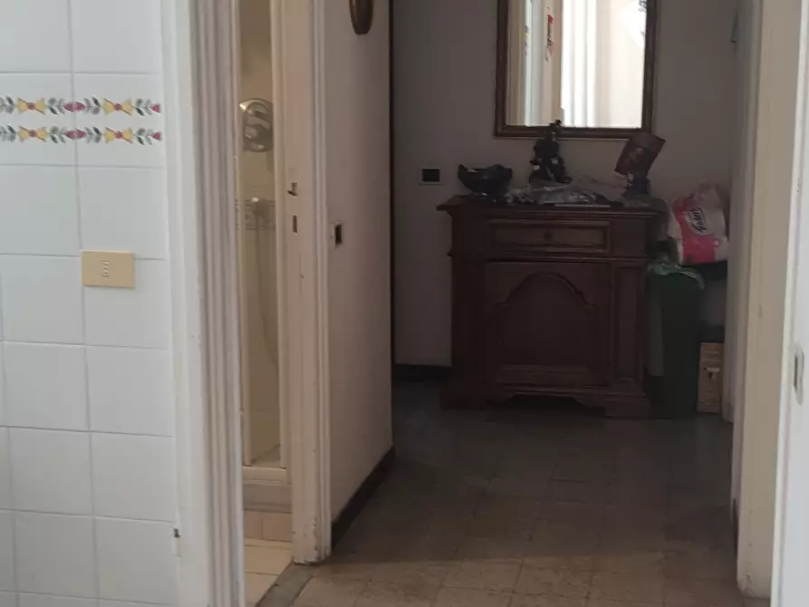 Immagine 3 di Appartamento in vendita  a La Spezia