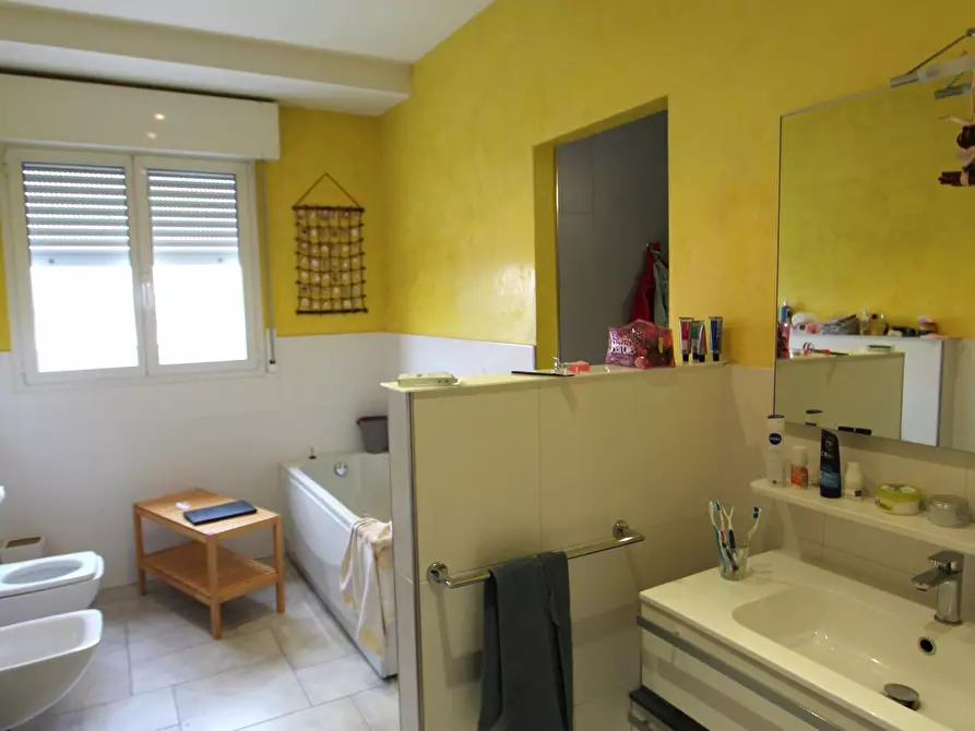 Immagine 6 di Casa indipendente in vendita  in Via Provinciale Est a Valsamoggia