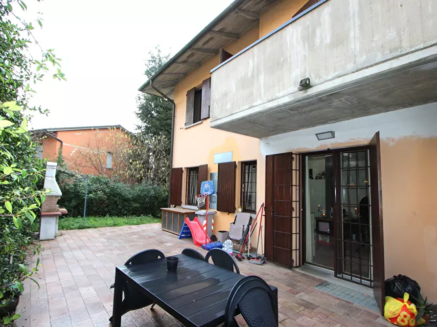 Immagine 26 di Appartamento in vendita  in Via E. Carnevali a Valsamoggia