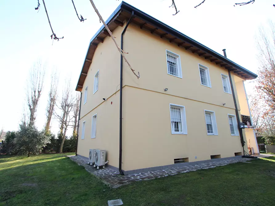 Immagine 9 di Casa indipendente in vendita  in Via Cassola a Valsamoggia