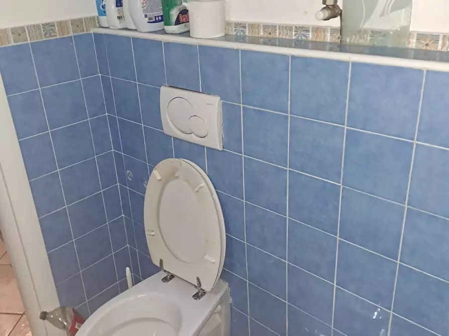 Immagine 13 di Appartamento in vendita  in via G. da Bazzano a Valsamoggia