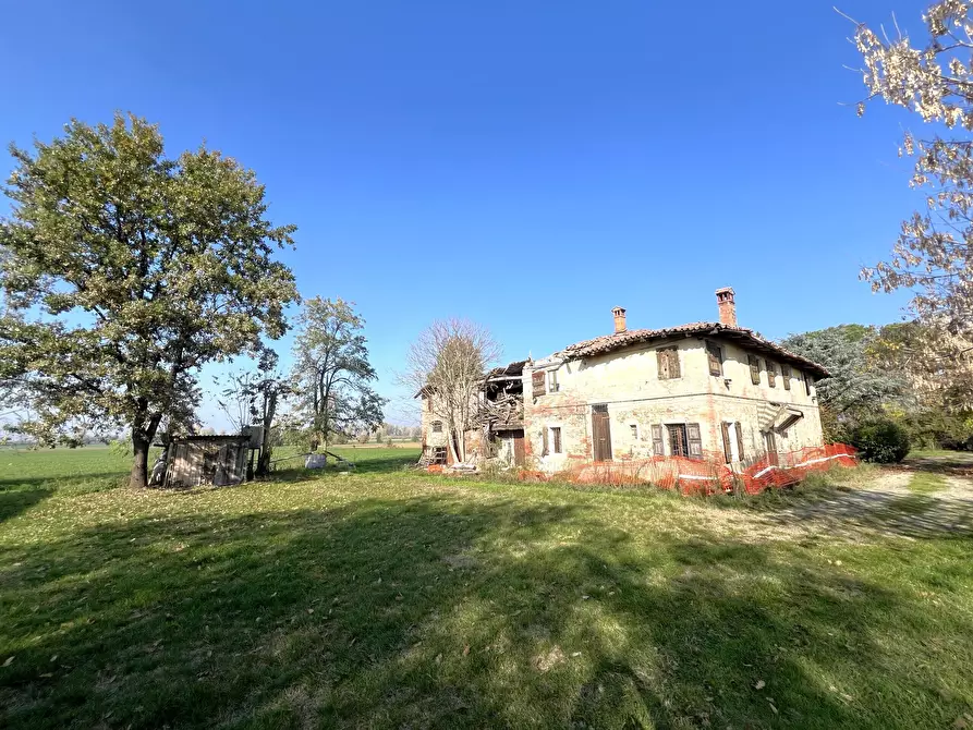 Immagine 4 di Rustico / casale in vendita  in Via Ca' Rossa a Valsamoggia