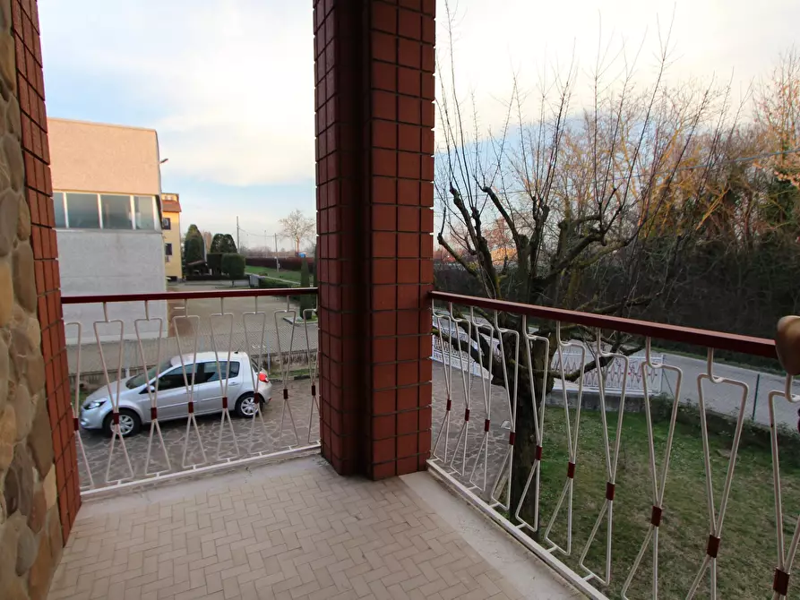 Immagine 19 di Casa indipendente in vendita  in Via Tombetto 18-22 a Valsamoggia