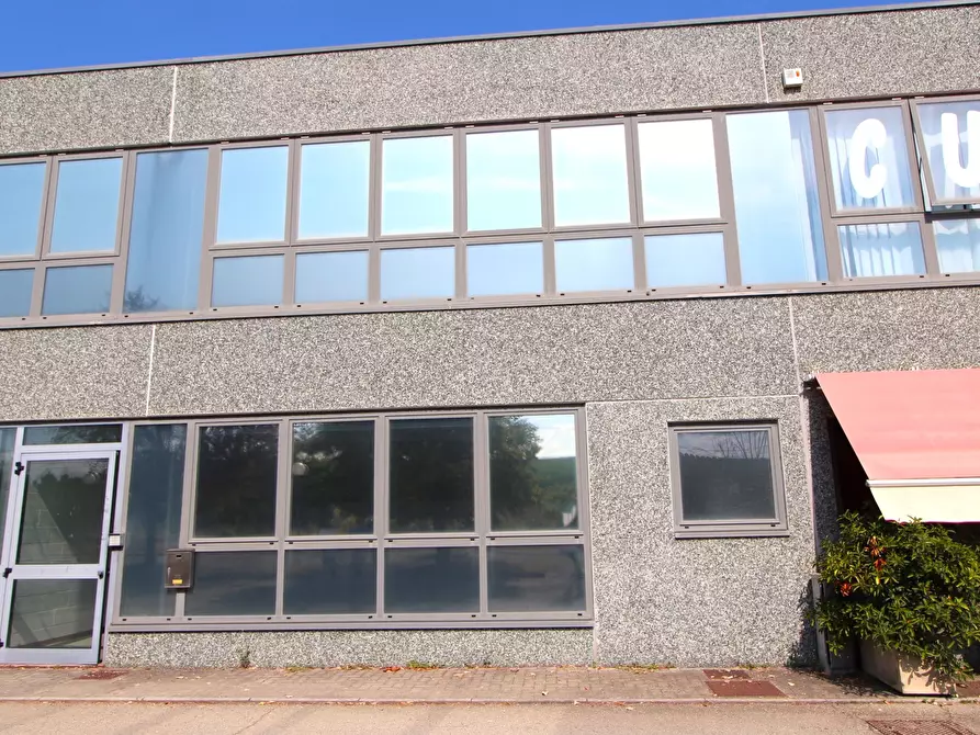 Immagine 3 di Showroom in affitto  in Via Muzza a Valsamoggia