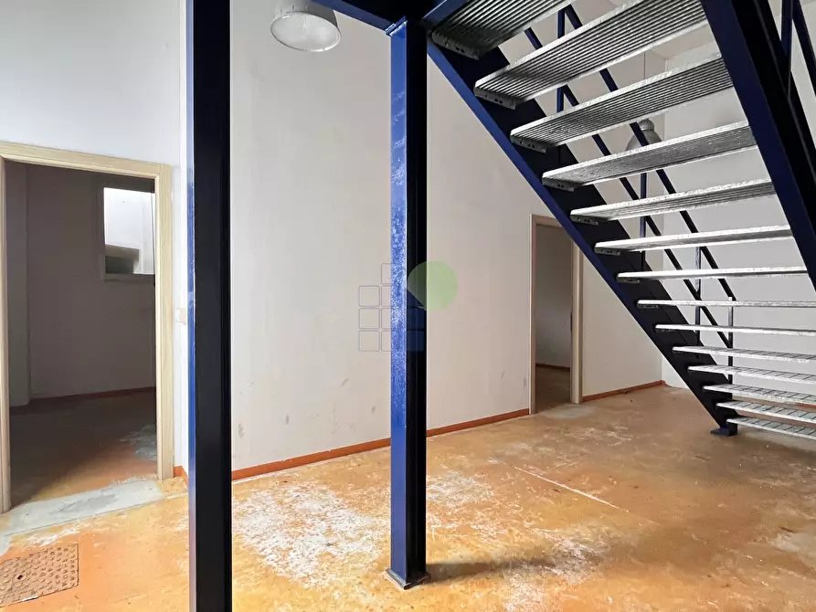 Immagine 13 di Ufficio in affitto  in Via degli Arrotini 11 a Livorno