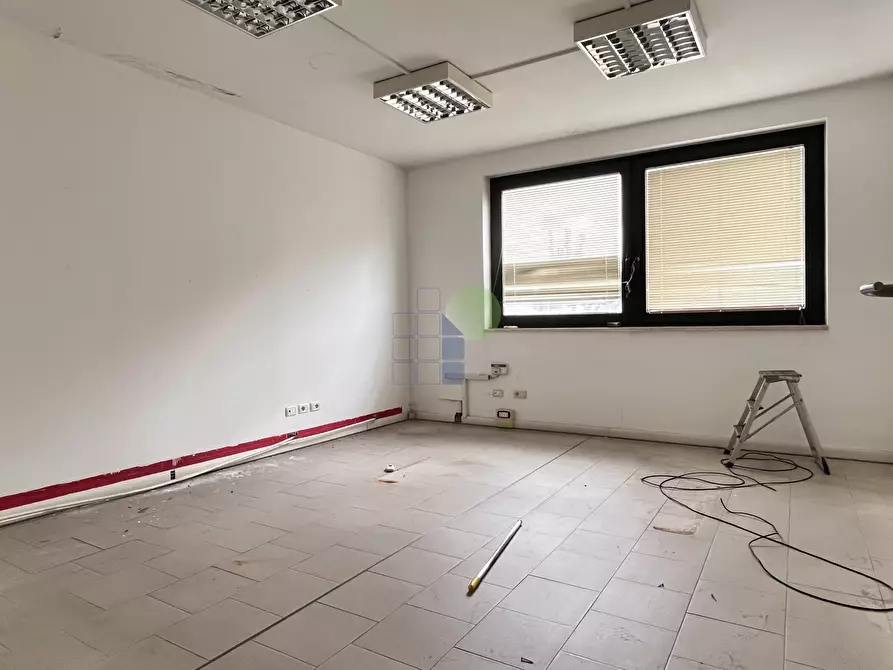 Immagine 23 di Capannone industriale in vendita  in Via dell'Artigianato 82 a Livorno