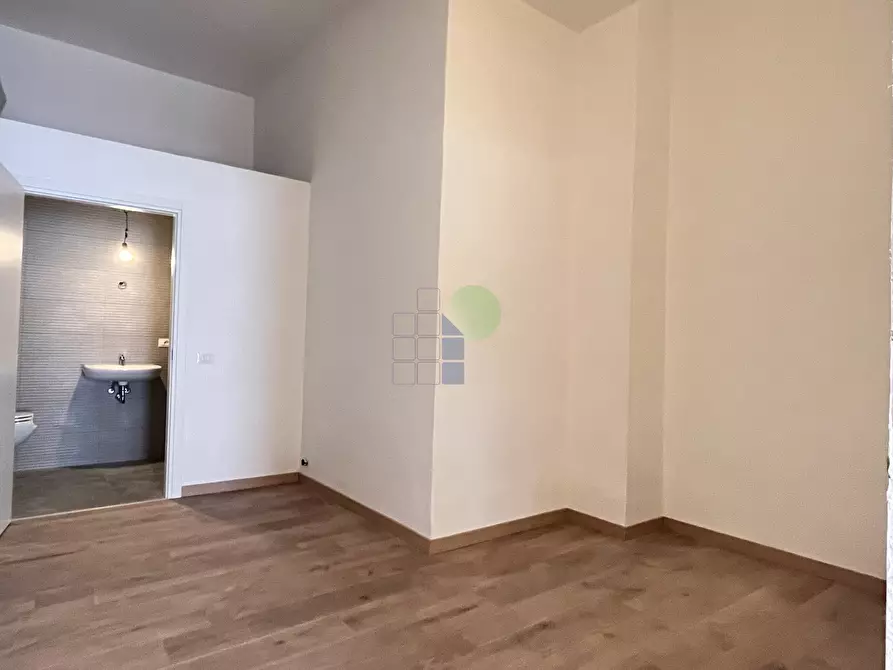 Immagine 6 di Capannone industriale in affitto  in Via Buontalenti 80 a Livorno