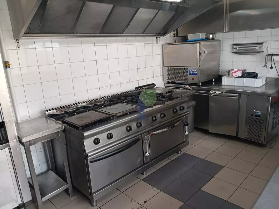 Immagine 10 di Bar / Ristorante in vendita  in Viale Carducci 68 a Livorno