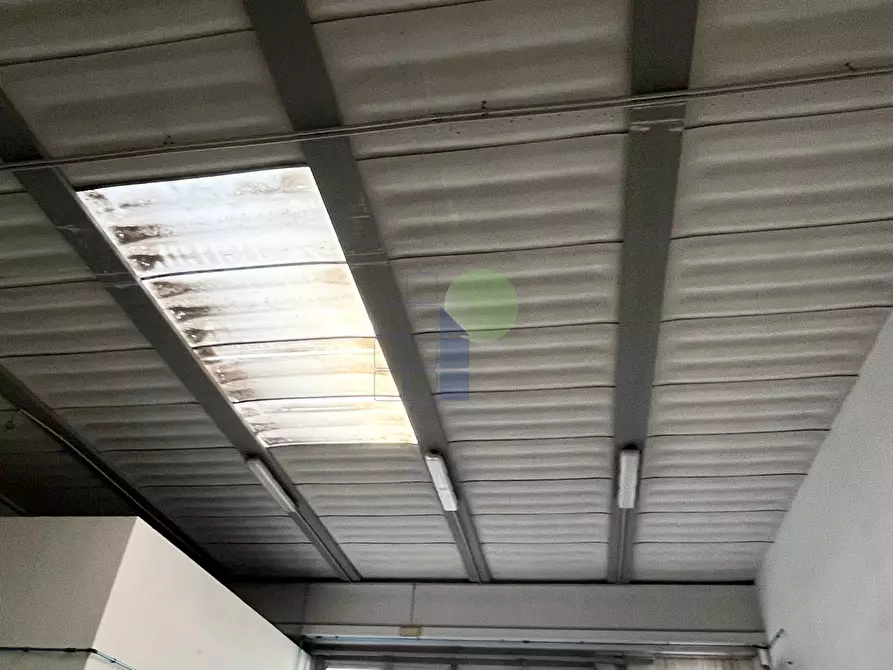 Immagine 10 di Capannone industriale in affitto  in Via Razzaguta 32 a Livorno
