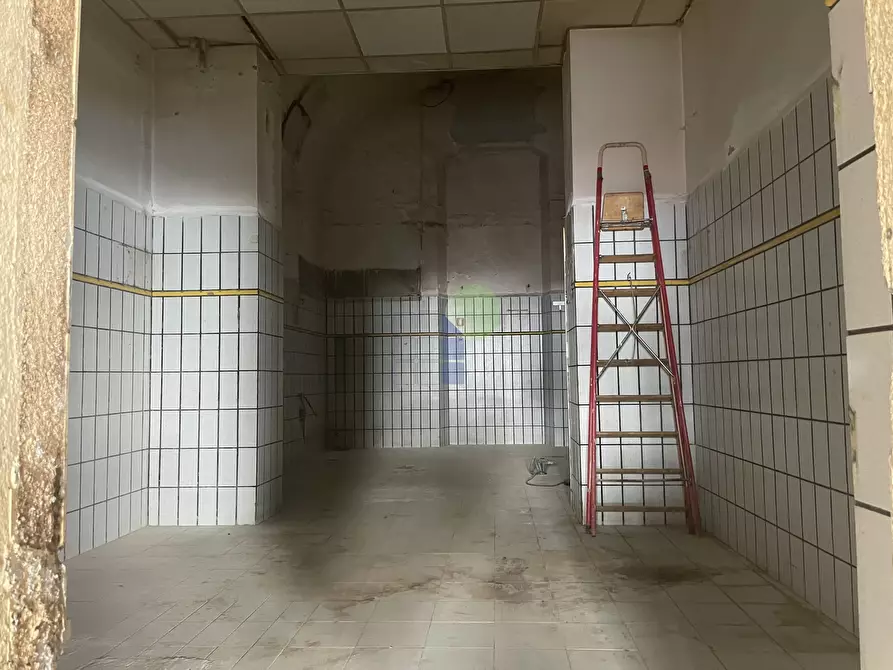 Immagine 7 di Capannone industriale in vendita  in Via Buontalenti 6 a Livorno