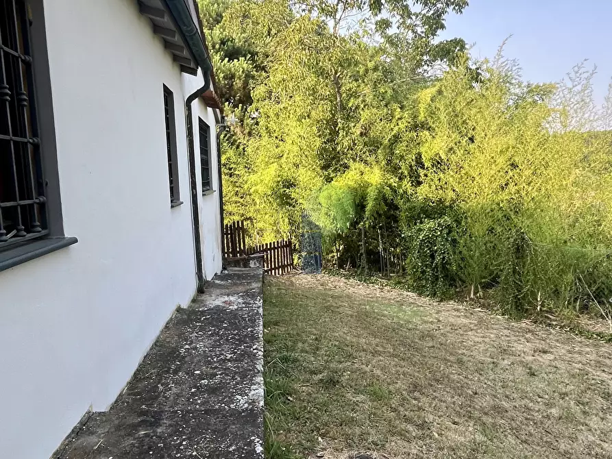 Immagine 27 di Villa in vendita  in Via Fungiaia 10 a Crespina Lorenzana