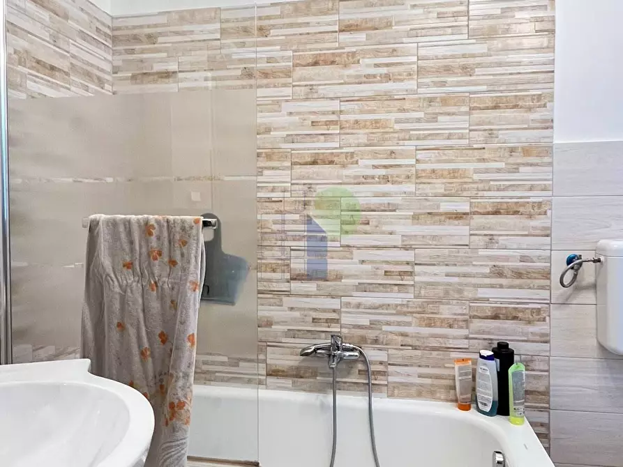 Immagine 19 di Quadrilocale in vendita  in Via Roma 89 a Livorno