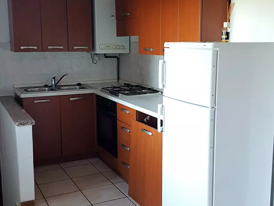 Immagine 4 di Bilocale in vendita  in Via Manzoni 1 a Arona