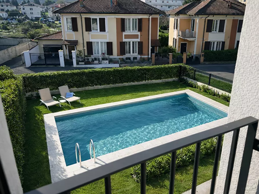 Immagine 11 di Bilocale in vendita  in Via XX Settembre 84 a Arona