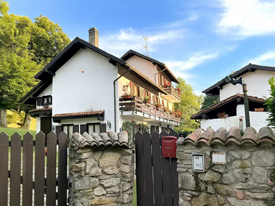 Immagine 41 di Villa in vendita  in Regione Cantarana 1 a Arona