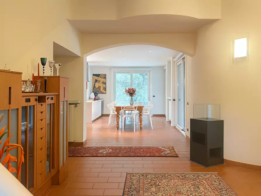 Immagine 12 di Villa in vendita  in Via Madonna della Motta 1 a Dormelletto