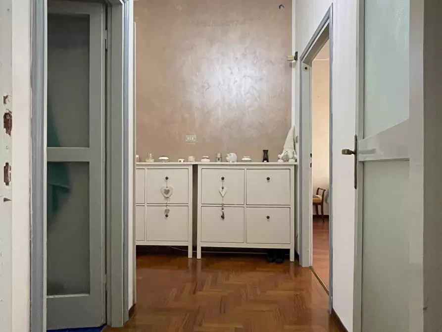 Immagine 11 di Trilocale in vendita  in Via XX Settembre 1 a Arona