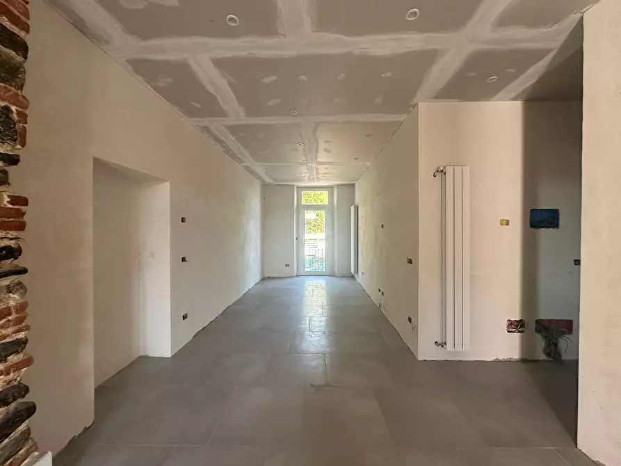 Immagine 8 di Trilocale in vendita  in Via Partigiani 1 a Arona
