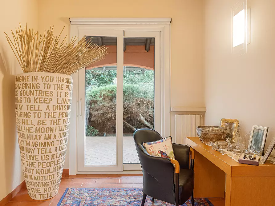 Immagine 14 di Villa in vendita  in Via Madonna della Motta 1 a Dormelletto