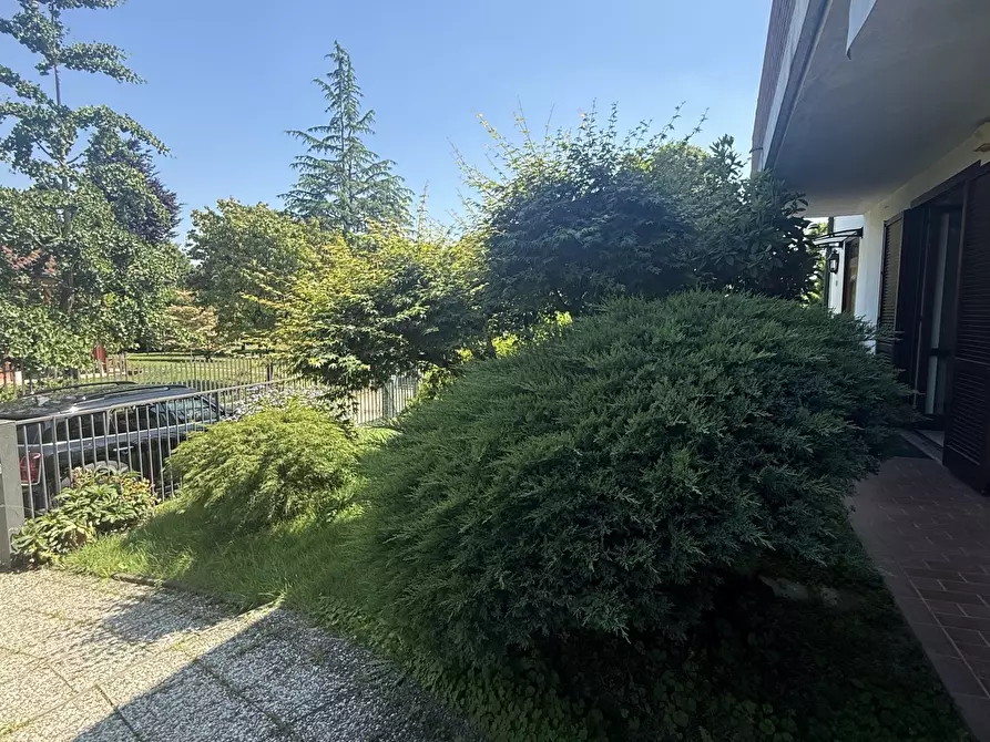 Immagine 17 di Villetta a schiera in affitto  in Via Como 1 a Pombia