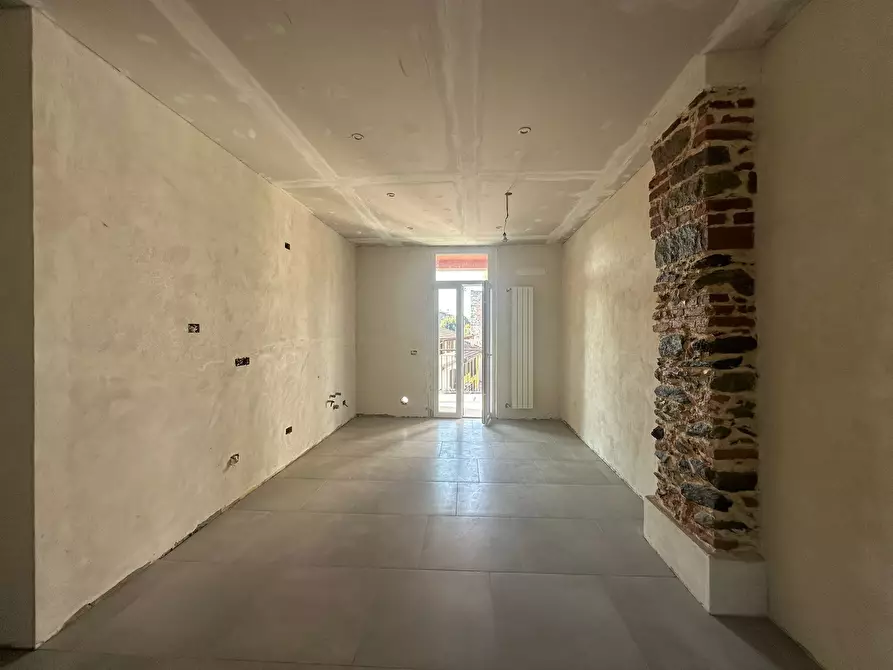 Immagine 7 di Trilocale in vendita  in Via Partigiani 1 a Arona