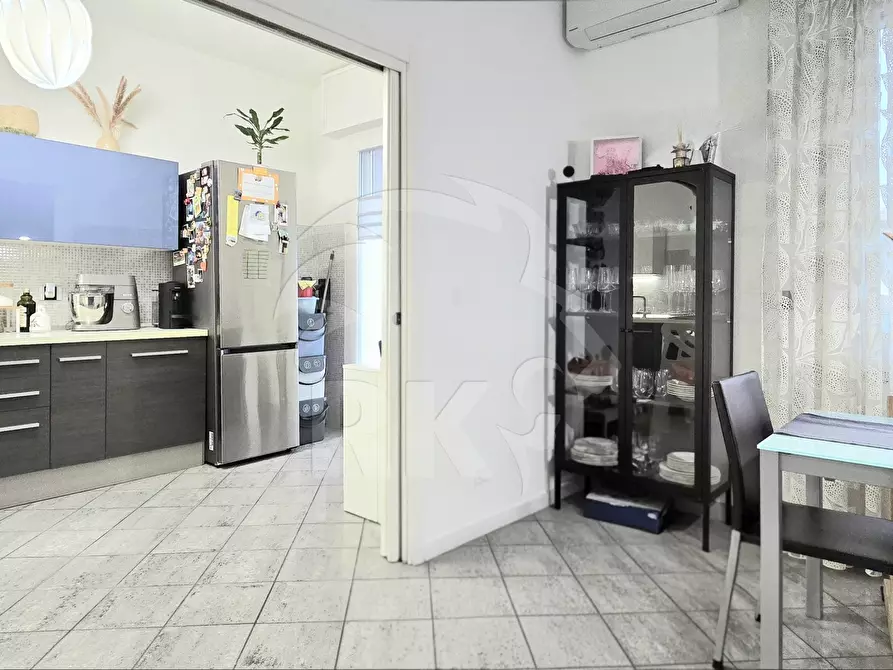 Immagine 5 di Trilocale in vendita  a Bologna