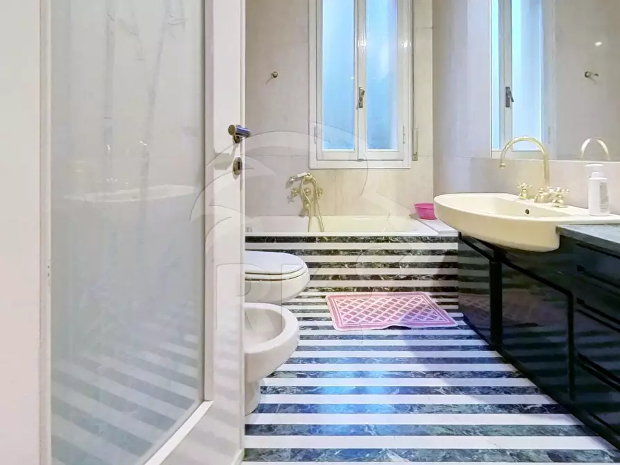 Immagine 28 di Quadrilocale in vendita  in Via del Partigiano 4 a Bologna