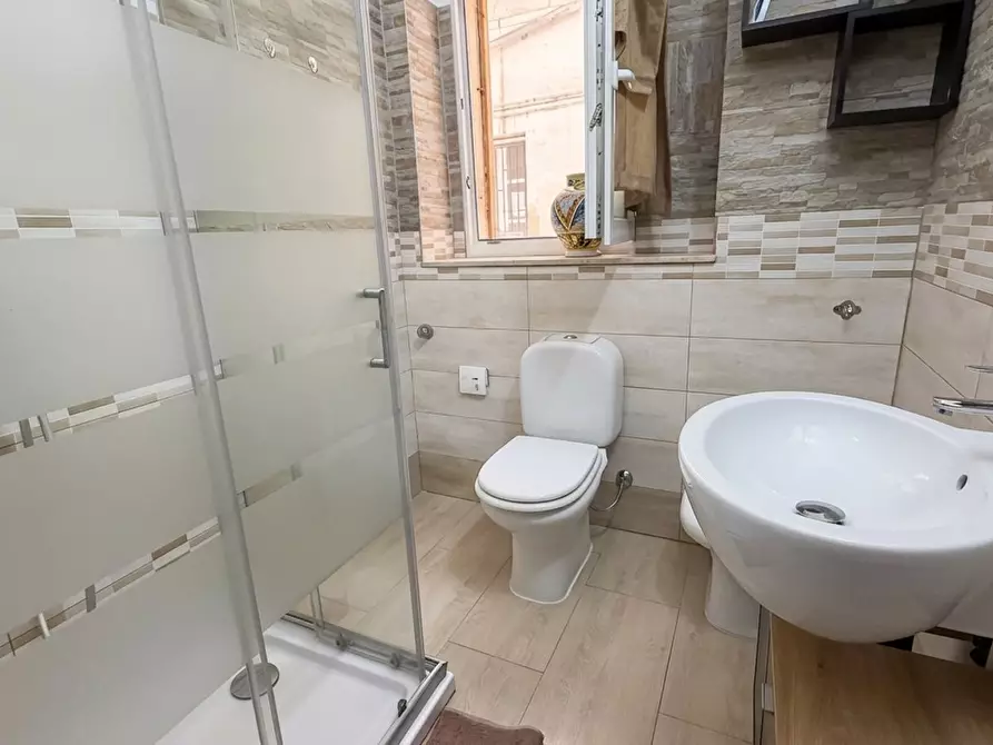 Immagine 11 di Casa indipendente in vendita  in Corso Timoleonte 119 a Siracusa