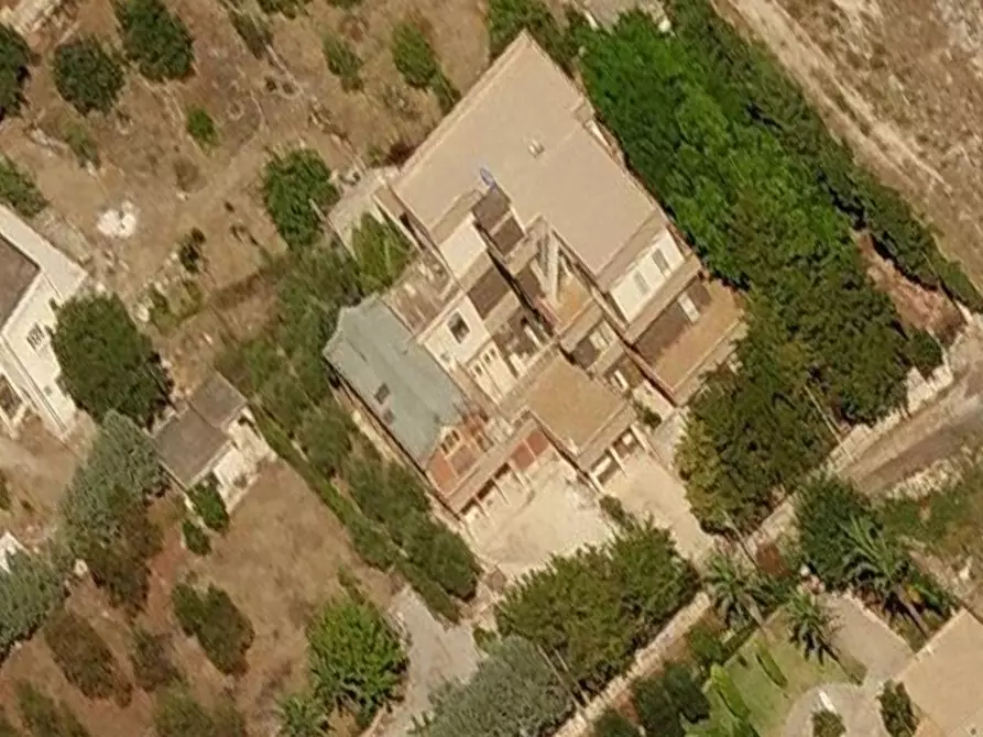 Immagine 18 di Villa in vendita  in VIA SERRADIFALCO 7 a Siracusa