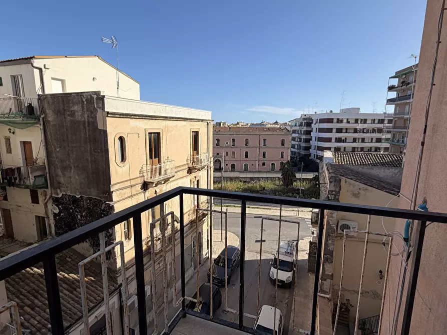 Immagine 9 di Appartamento in affitto  in Via Demostene 3 a Siracusa