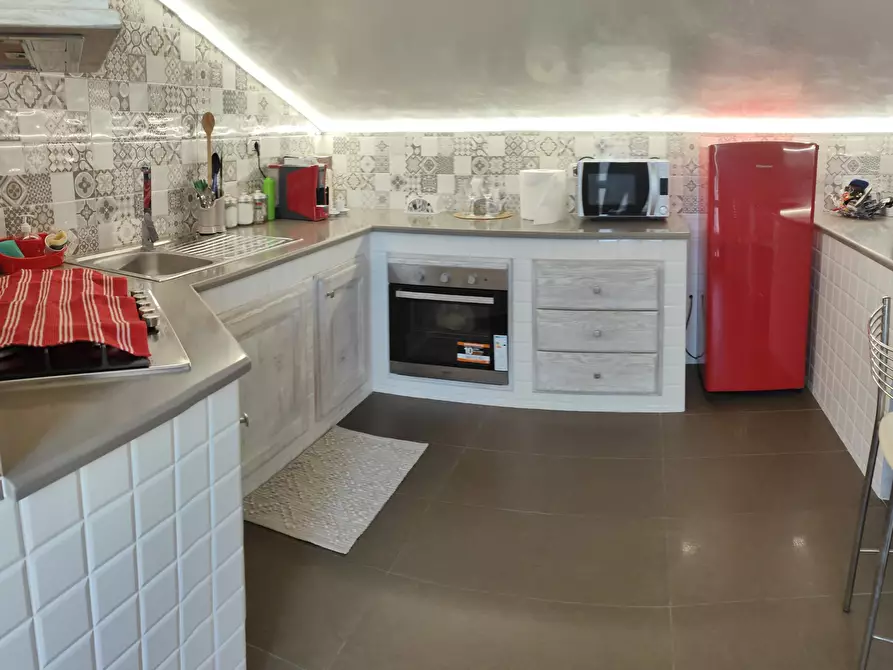Immagine 11 di Mansarda in vendita  in Via Gela 11 a Siracusa