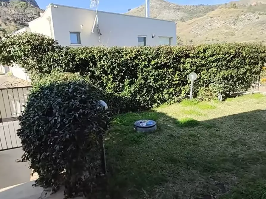 Immagine 39 di Villa in vendita  in SP10 41 a Taormina