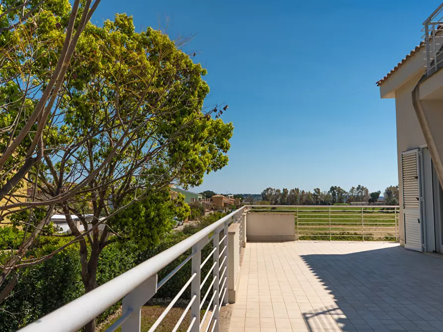 Immagine 15 di Villa in vendita  in Via dell'Airone 3 a Siracusa