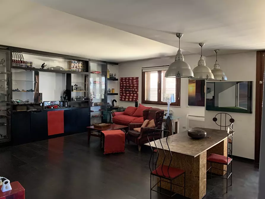 Immagine 5 di Appartamento in vendita  in via Rio 4 a Canicattini Bagni