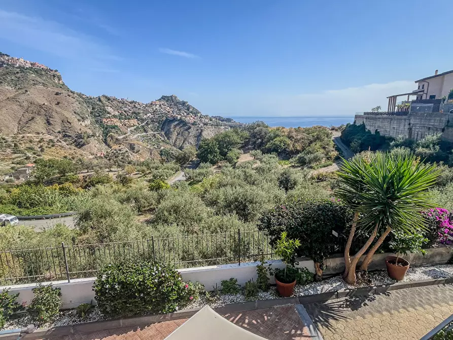 Immagine 29 di Villa in vendita  in Contrada Mastrissa a Taormina