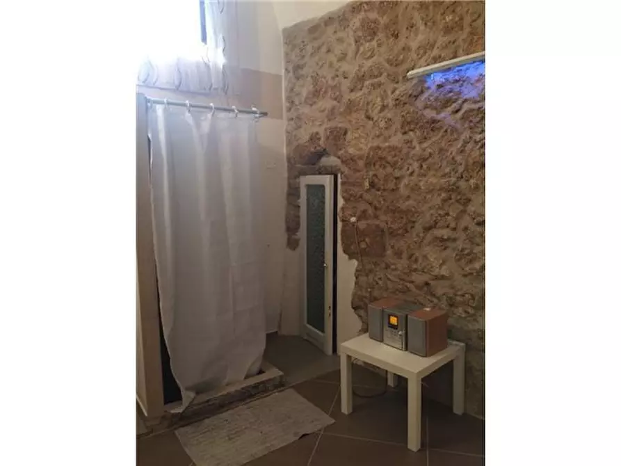 Immagine 6 di Appartamento in vendita  a Noto